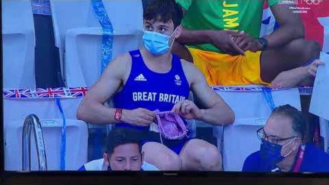 This Guy won Gold Medal in Knitting😀 #tomdaley