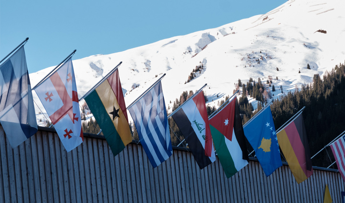 DAVOS-FLAGS