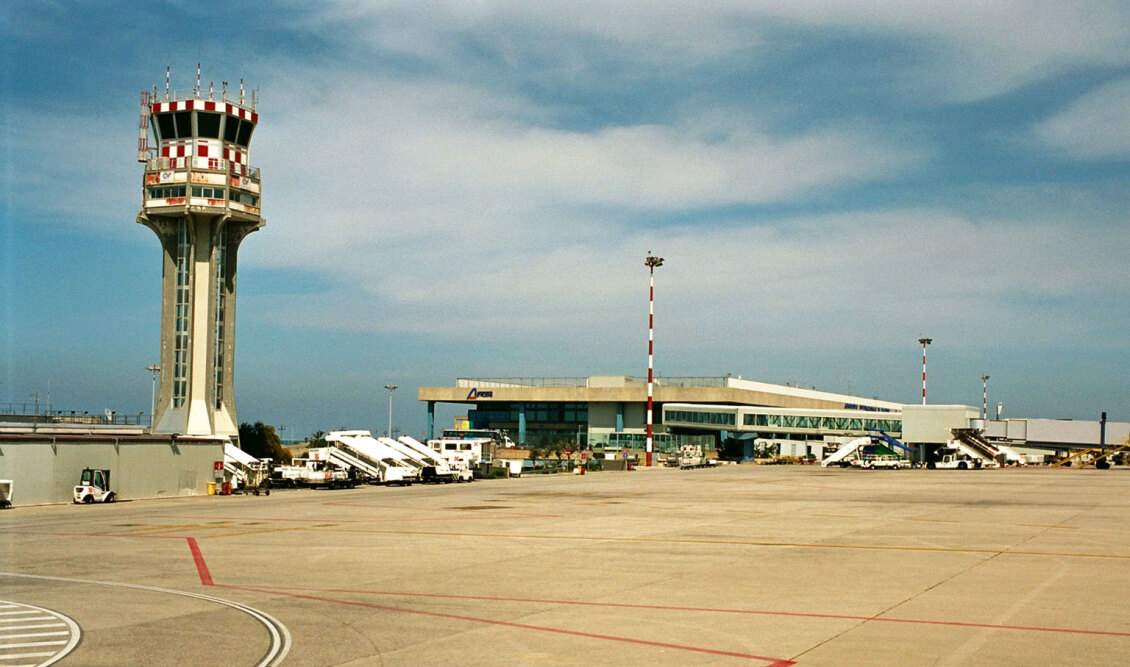 Palermo-Airport-bjs2007-01