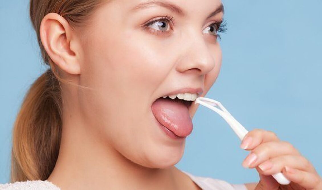 cleaning-tongue-750x340