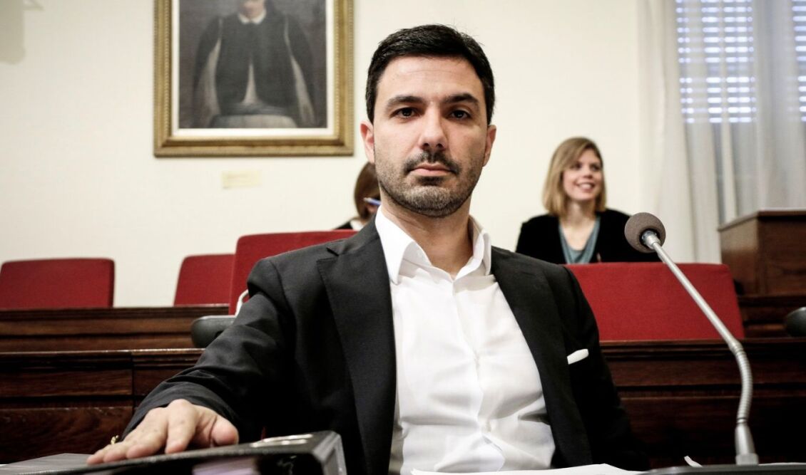 Σταμάτης Πουλής στο parapolitika.gr