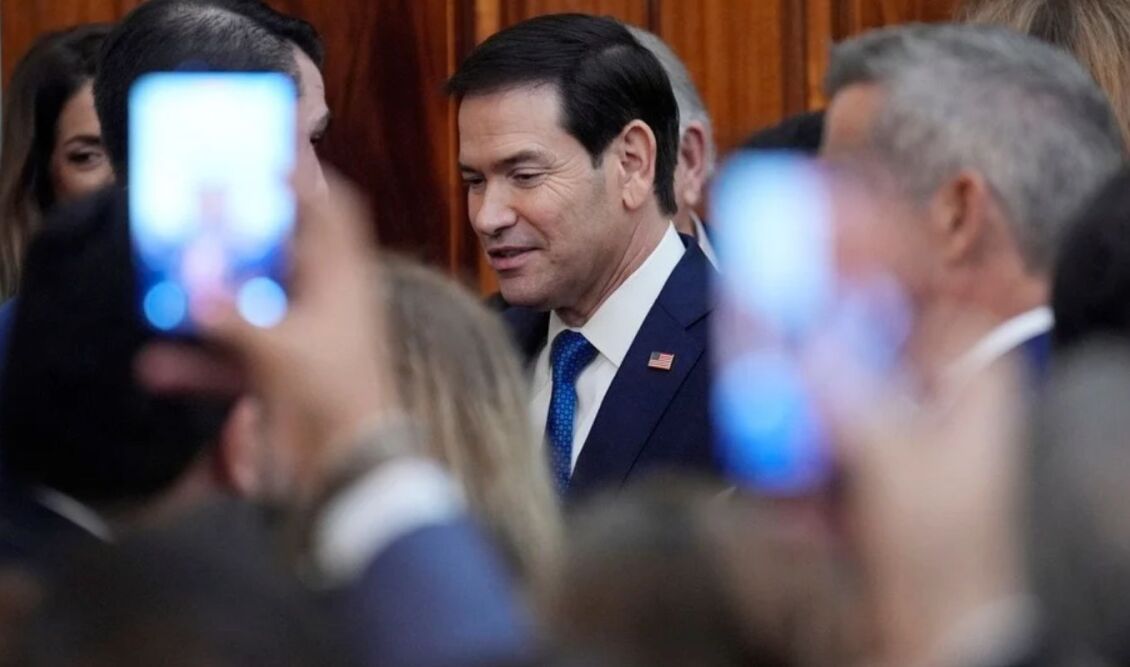 Μάρκο Ρούμπιο: Έφτασε στην Ισλανδία - Στάση Ρέικιαβικ πριν την άφιξή του στην Αθήνα