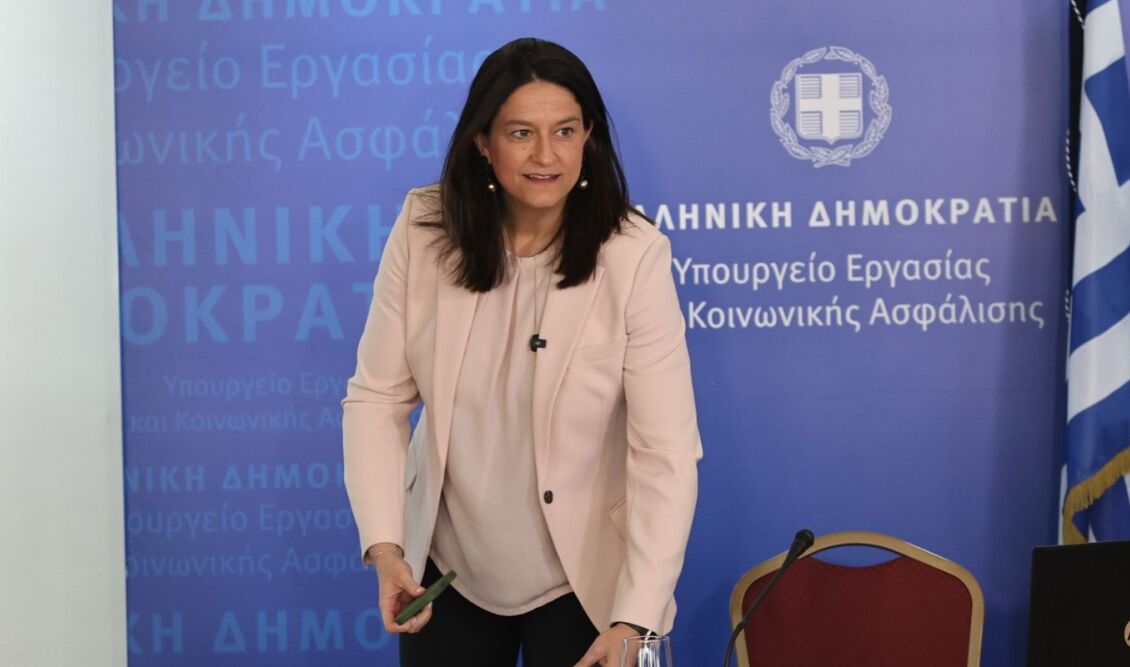 Κεραμέως: Όρια στη χρήση της Τεχνητής Νοημοσύνης στην εργασία - Θέλουμε καλύτερους μισθούς