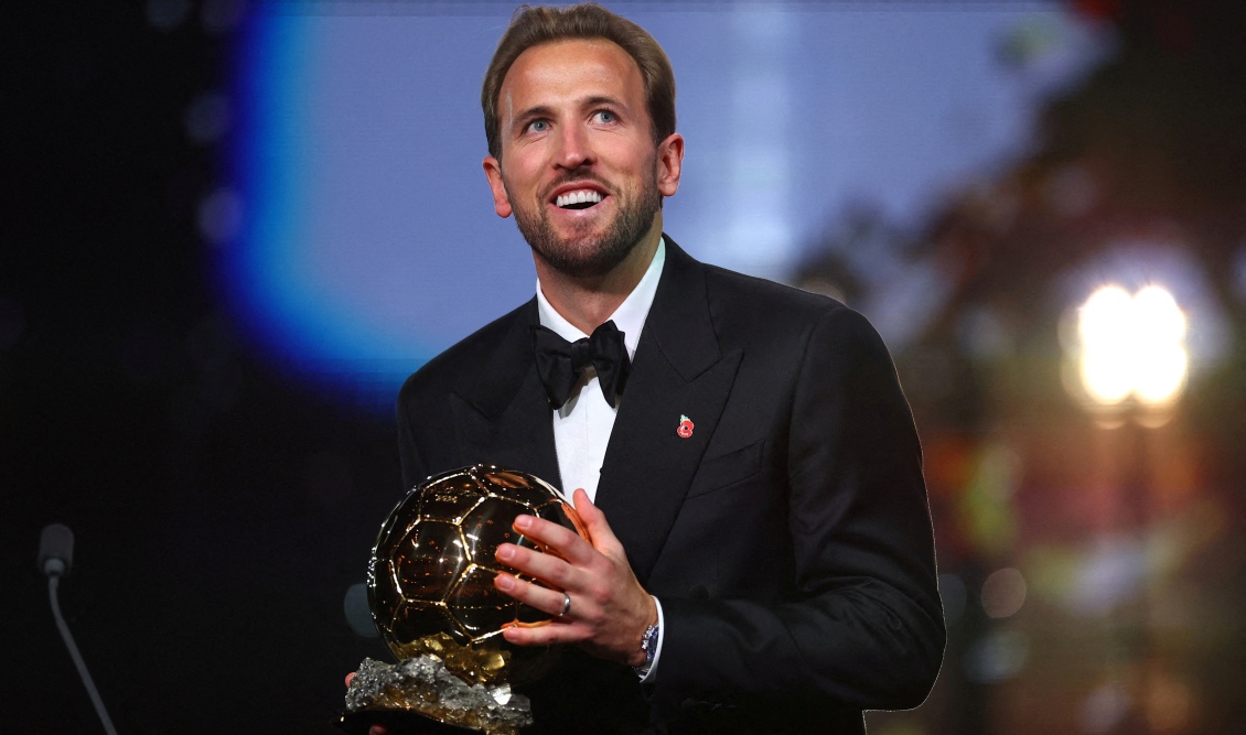 kane_soccer-ballon
