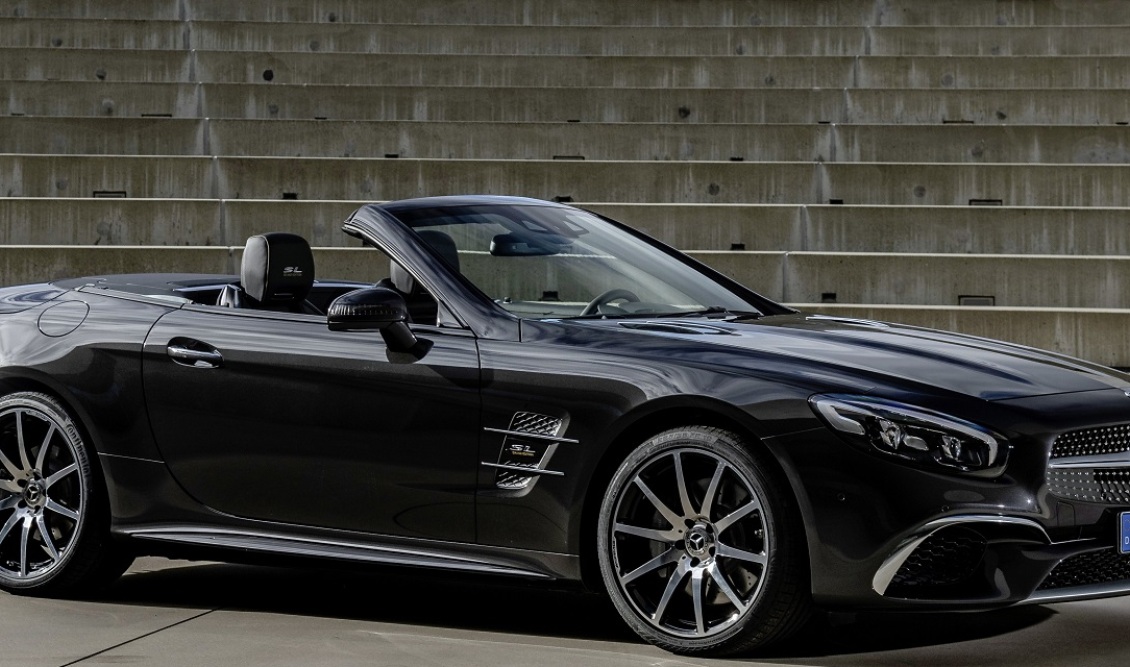 a-new-mercedes-sl-is