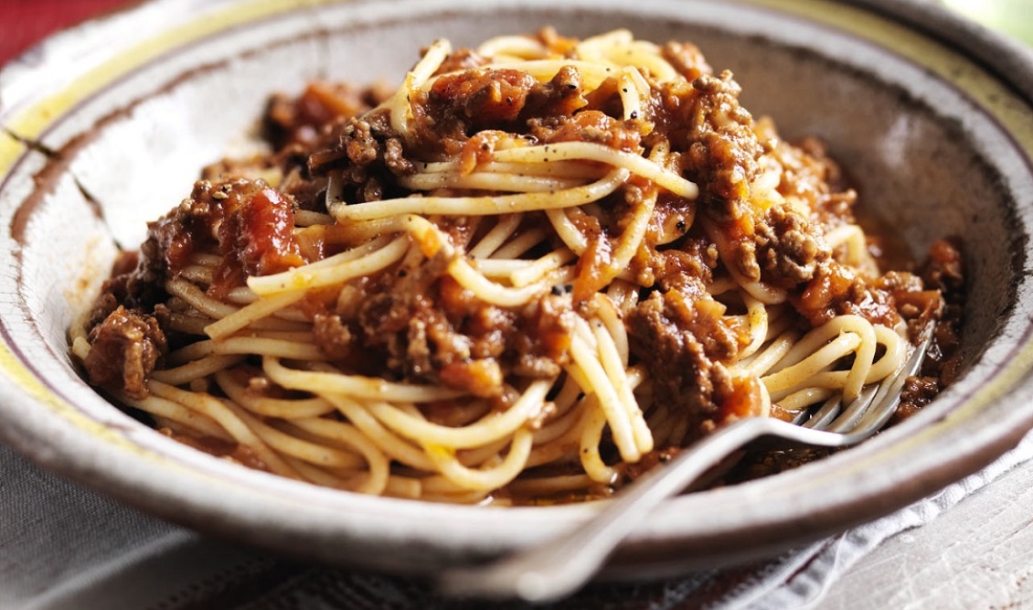 easy_spaghetti_bolognese_