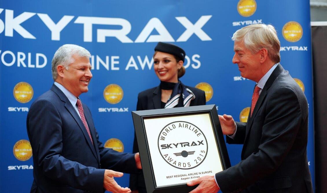 pn_receives_skytrax_award