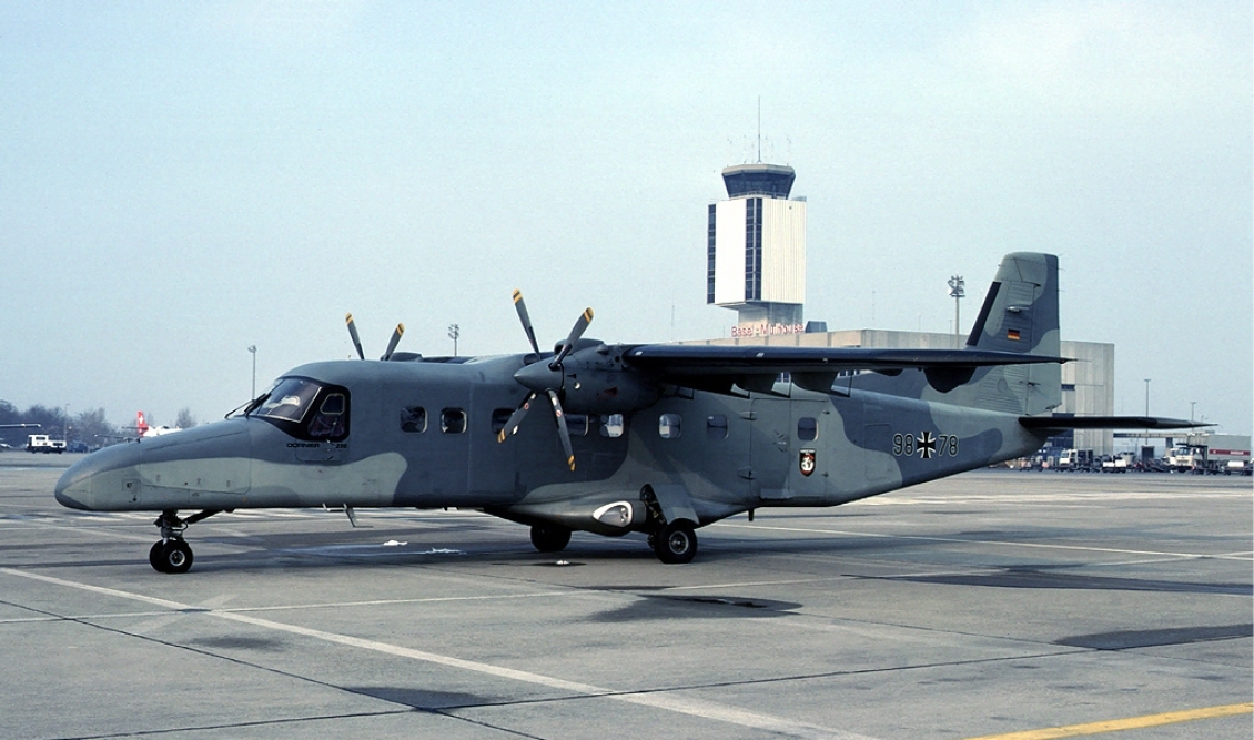 german_navy_dornier_228_at_basle_airport_in_march_1987