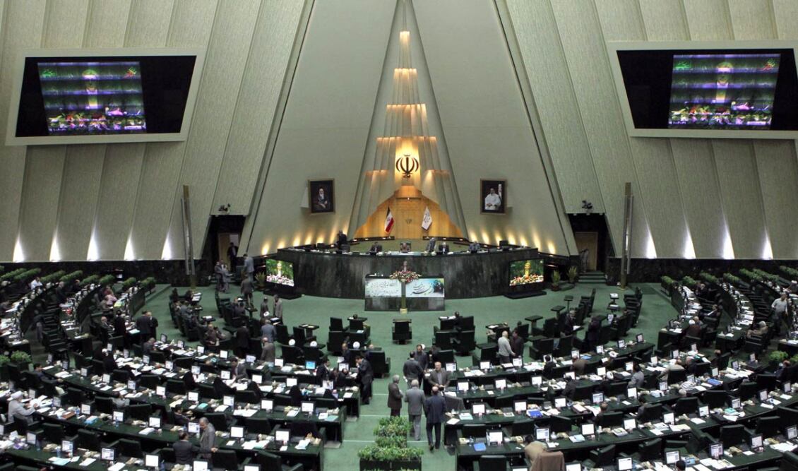 iranian-parliament-hr