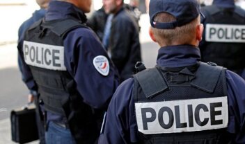 france-police-arrest