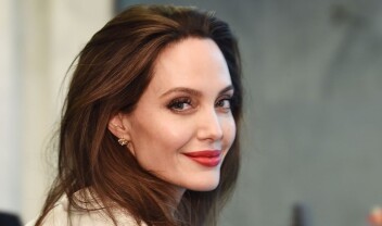 1600-Angelina_Jolie