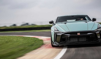2020-nissan-gt-r50-by-italdesign-first-production-car_77761_384208_type15004