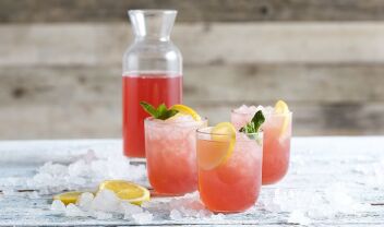 recipe_main_pink_lemonade-site
