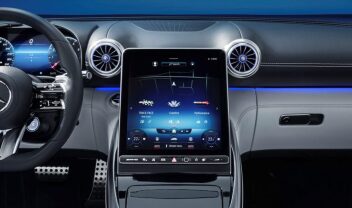 Mercedes-AMG-SL-interior-2021-1