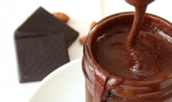 Chocolate-Almond-Butter-511