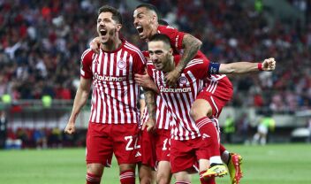 olympiacos_fenerbahce_conference_league_fortounis_jovetic_celebrations