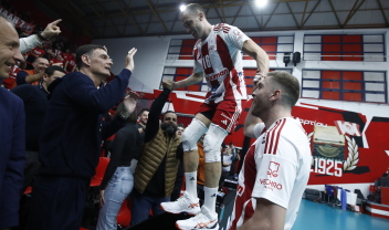 olympiakos_jastrzebski_cev_champions_league_bartzokas