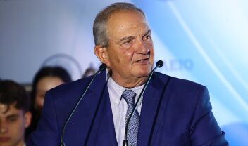 Νέα παρέμβαση Καραμανλή με εσωκομματικό "άρωμα": Θα μιλήσει στους απόστρατους, στις 25 Οκτωβρίου
