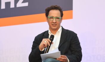 Εθνικό Συμβούλιο ΕΛΑΣ: Μέλος του "αδειάζει" τον Καρτερό για το "βλάκας ο Ανδρουλάκης"