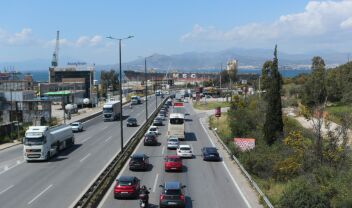 Τροχαίο ατύχημα στην Εθνική Οδό στο ύψος του Ασπροπύργου