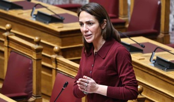 Δόμνα Μιχαηλίδου: Από το 2019 μειώσαμε πάνω από 50% τον αριθμό των παιδιών που ζουν σε ιδρύματα