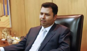 Τα σχέδια του Λαυρέντη Λαυρεντιάδη 