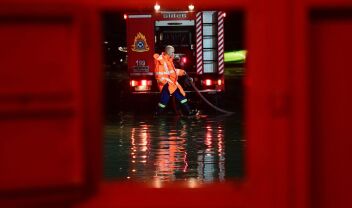 Κακοκαιρία: Μήνυμα 112 στην Εύβοια, σύσταση για προσοχή στις μετακινήσεις, σε επιφυλακή η Πυροσβεστική 