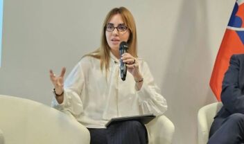 Κράββαρη (γ.γ. Δημόσιας Υγείας): "Η εθνική νομοθεσία, οι ψηφιακές υποδομές και η εποπτεία της αγοράς μπορούν να συνδυαστούν για την προστασία των ανηλίκων"