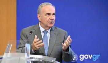 Παπαθανάσης: 20 εκατ. ευρώ από το ΕΣΠΑ για ενδοεπιχειρησιακή κατάρτιση εργαζομένων
