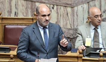 Μαρκόπουλος: "Με τον πολιτικό σας λόγο επιδοτείτε τον λαϊκισμό"