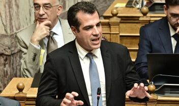 Πλεύρης για μεταναστευτικό