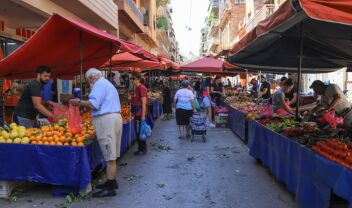 Λαϊκές αγορές: Τι ισχύει για τις εποχικές θέσεις και κάθε πότε μπορούν να αλλάζουν χέρια