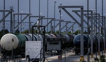 Ενεργειακή ακρίβεια: Πάνω από τα 105 δολάρια το Brent και τα 85 ευρώ το φυσικό αέριο