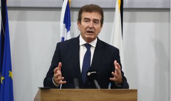 Μιχάλης Χρυσοχοΐδης στα Παραπολιτικά 90,1