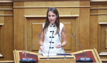 Μιχαηλίδου: Επέκταση του προγράμματος μετεγκατάστασης και σε ακριτικά νησιά