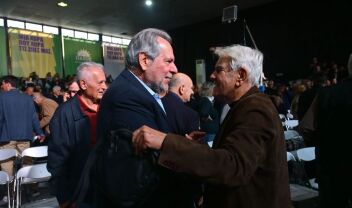 ΠΑΣΟΚ παρών στο Αιγάλεω ο Παπουτσής