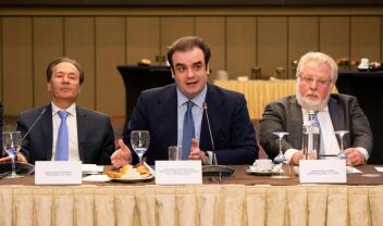 Πιερρακάκης: Να αποτελέσει η Ελλάδα ένα από τα σημαντικά ευρωπαϊκά κέντρα φαρμακευτικής παραγωγής