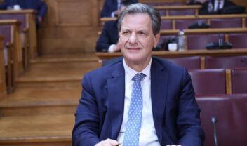 Σκυλακάκης για προσχέδιο Προϋπολογισμού 2027: "Δημόσια οικονομικά σε τάξη, χρέος που μειώνεται, αξιοπιστία που κερδήθηκε με κόπο"