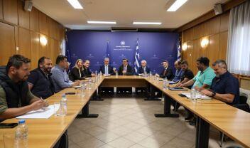 Χάσμα μεταξύ κυβέρνησης & αγροτών μετά την 3ωρη συνάντηση Προειδοποιήσεις για κινητοποιήσεις πριν τα Χριστούγεννα - Δεν υπήρξε σαφές χρονοδιάγραμμα για τα αιτήματα