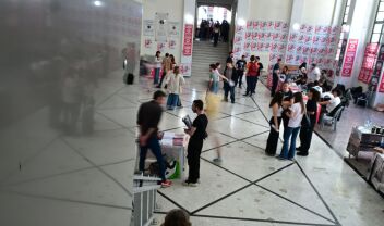 Πανάκριβο εμπόρευμα η Παιδεία - "Απλησίαστο το κόστος σπουδών για πολλές λαϊκές οικογένειες" καταγγέλλει στα Παραπολιτικά 90,1 ο προέδρος του Φοιτητικού Συλλόγου Παντείου