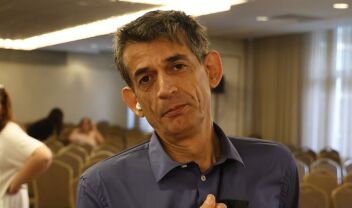 Καρανίκας για Τσίπρα: "Έκανε τον εαυτό του προϊόν, έχει βασική ευθύνη που ο Μητσοτάκης φέγγει ως το Έβερεστ" (Ηχητικό)