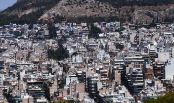 "Καζάνι που βράζει" οι πολυκατοικίες με άδεια ταμεία, σβηστούς καυστήρες και άγριες κόντρες για τα απλήρωτα κοινόχρηστα
