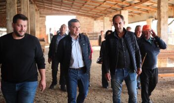 Αλέξης Τσίπρας: Επίθεση στην κυβέρνηση για ΟΠΕΚΕΠΕ και Τέμπη από την Καρδίτσα - "Δεν πρόκειται να συνεχίσουμε αυτό το πάρτι της διαφθοράς, κρατικό έγκλημα είναι όχι ιδιωτικό"