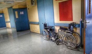 Πάνος Παπανικολάου στα Παραπολιτικά 90.1: Διπλασιασμός αποδοχών, καλύτερες συνθήκες εργασίας και τέλος στην ιδιωτικοποίηση της Υγείας