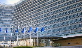 Μεταπρογραμματική εποπτεία: Πρόωρο "εξιτήριο" για την Ελλάδα τον Νοέμβριο 