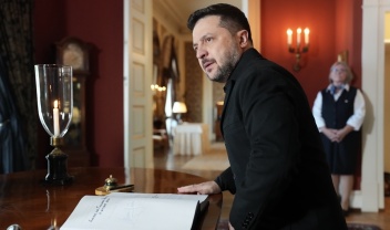  Ζελένσκι: "Είμαστε υπέρ" μιας συνάντησης Κιέβου-Μόσχας 