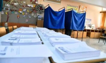 Δημοσκόπηση Pulse: Στις 13,5 μονάδες το προβάδισμα της ΝΔ έναντι της ΕΛΑΣ, στο 13% το ΠΑΣΟΚ - Αυτοδύναμη κυβέρνηση επιθυμεί το 43% των πολιτών (Πίνακες)