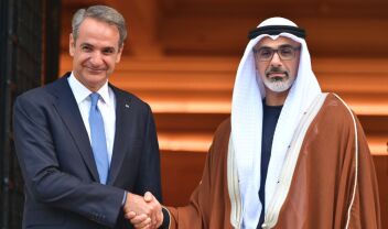 mitsotakis-emiratinos-sinantisi