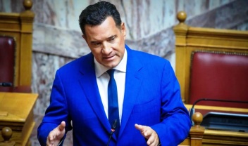 Άδωνις Γεωργιάδης στη Βουλή