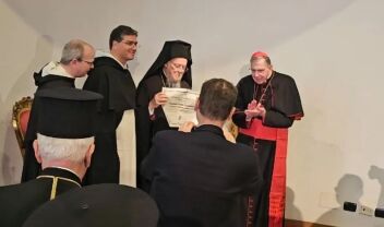 Οικουμενικός Πατριάρχης Βαρθολομαίος: Αναγορεύθηκε επίτιμος διδάκτορας θεολογίας από το Βατικανό